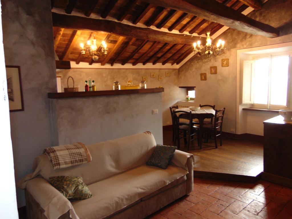 Domus Ghibellinae- Fonte Di San Benedetto Apartment Cortona Ruang foto