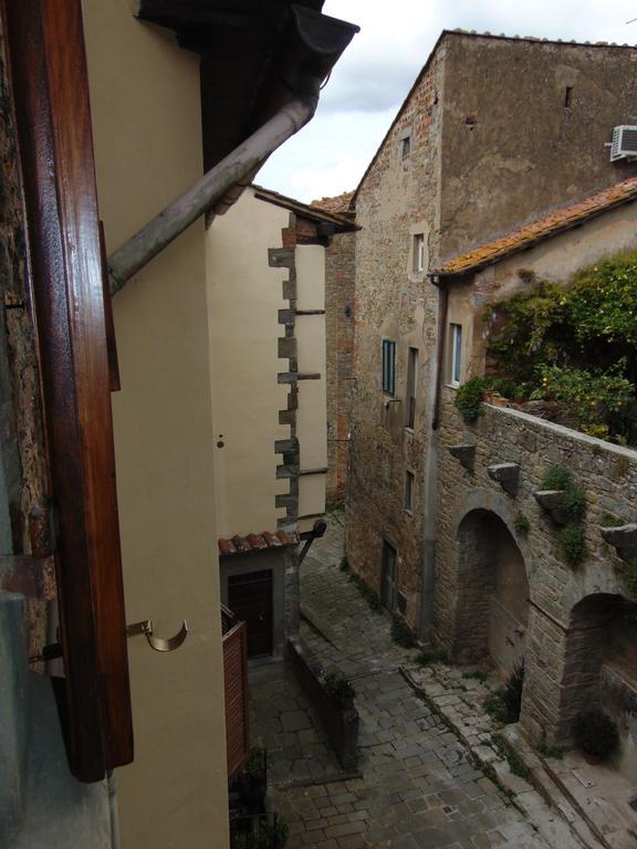 Domus Ghibellinae- Fonte Di San Benedetto Apartment Cortona Ruang foto