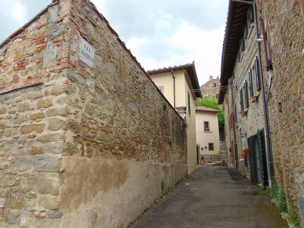 Domus Ghibellinae- Fonte Di San Benedetto Apartment Cortona Ruang foto