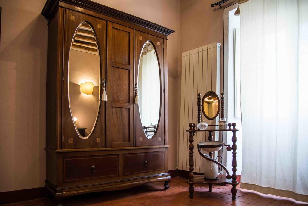 Domus Ghibellinae- Fonte Di San Benedetto Apartment Cortona Bagian luar foto
