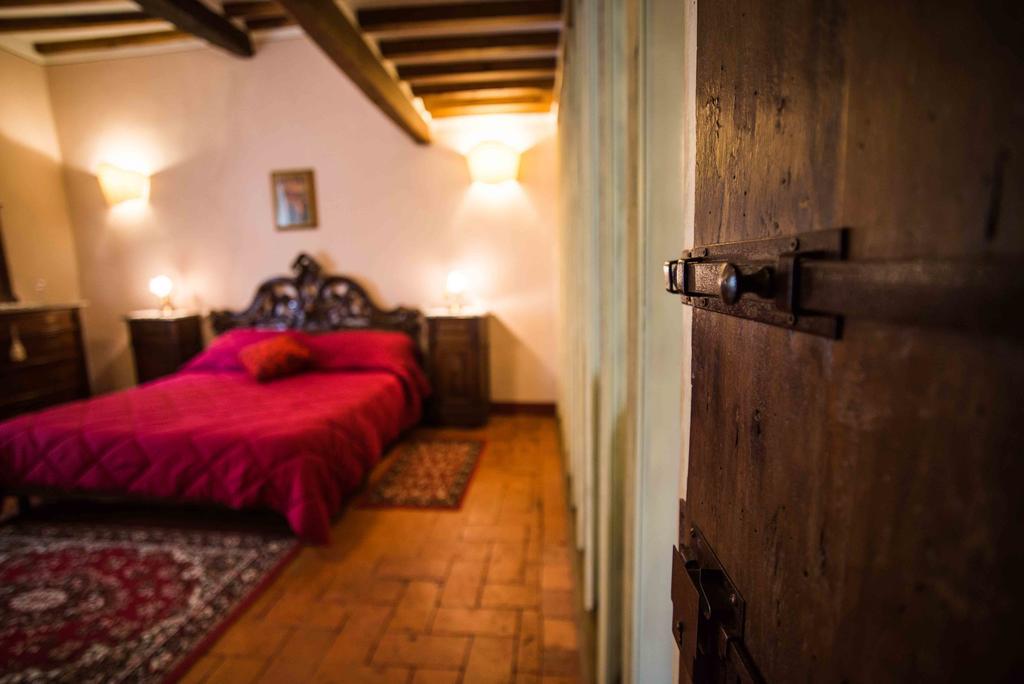 Domus Ghibellinae- Fonte Di San Benedetto Apartment Cortona Bagian luar foto
