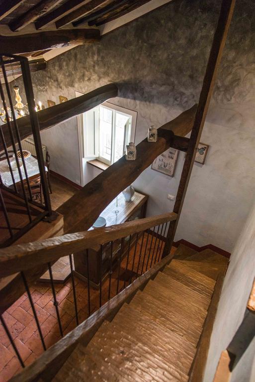 Domus Ghibellinae- Fonte Di San Benedetto Apartment Cortona Bagian luar foto