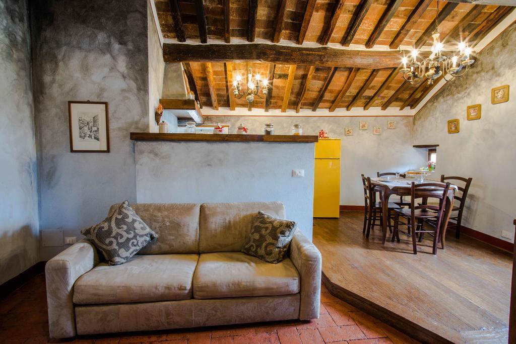 Domus Ghibellinae- Fonte Di San Benedetto Apartment Cortona Bagian luar foto